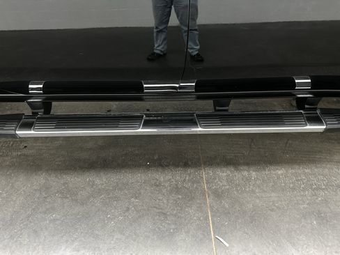 Used 2025 Chevrolet Silverado 2500 LT w/ Convenience Package image 13