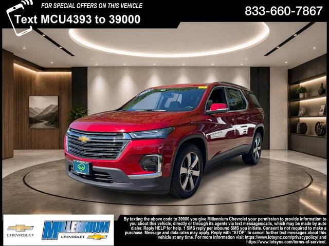 Used 2023 Chevrolet Traverse LT w/ LT Premium Package AWD/4WD image 1