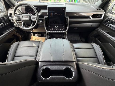 Used 2026 GMC Yukon Elevation w/ LPO, Floor Liner Package AWD/4WD image 11