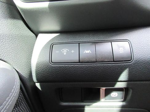 Used 2023 Hyundai Santa Fe SE FWD image 20