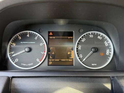 Used 2011 Land Rover Range Rover Sport Supercharged AWD/4WD image 28
