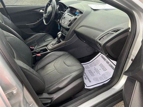 Used 2015 Ford Focus SE w/ Equipment Group 201A image 37