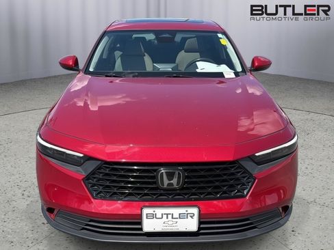 Used 2024 Honda Accord EX image 9