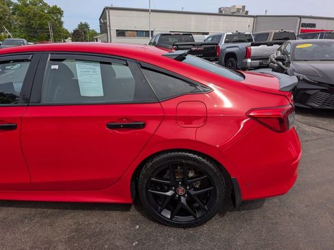 Used 2022 Honda Civic Sport image 4