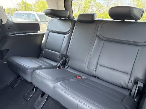 New 2026 Ford Expedition Active RWD image 19