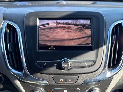 Used 2023 Chevrolet Equinox LT image 29