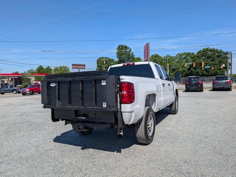 Used 2018 Chevrolet Silverado 2500 W/T RWD image 7