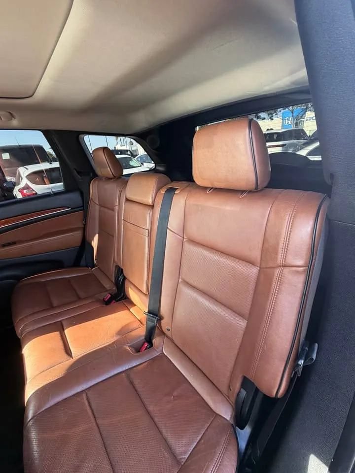 Used 2012 Jeep Grand Cherokee Overland AWD/4WD image 10