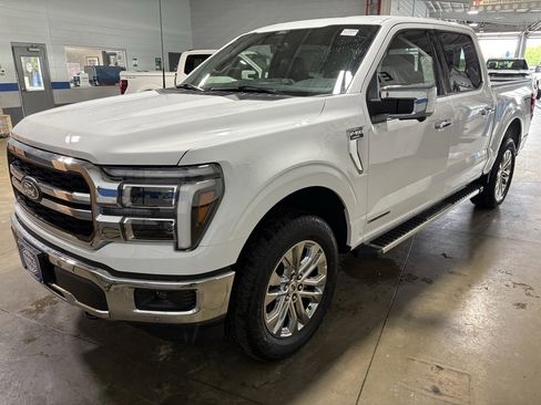 New 2025 Ford F150 Lariat w/ Equipment Group 501A Mid image 4