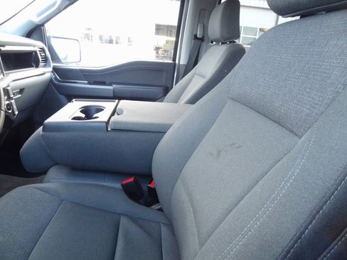 Certified 2025 Ford F150 XLT w/ Equipment Group 301A Standard image 8