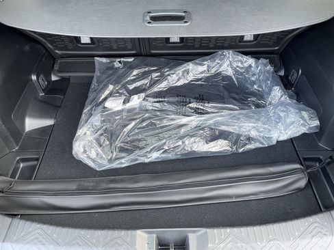 Used 2025 Subaru Impreza 2.0i image 15