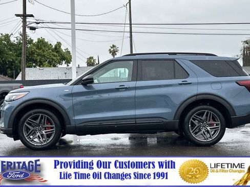 New 2026 Ford Explorer ST-Line w/ ST-Line Street Pack AWD/4WD image 7