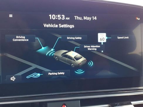 New 2026 Hyundai Elantra Limited FWD image 12
