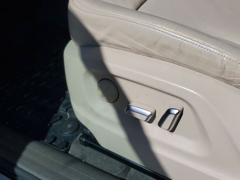 Used 2016 Audi Q5 2.0T Premium Plus w/ Technology Package image 23