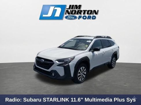 Used 2024 Subaru Outback Premium AWD/4WD image 4