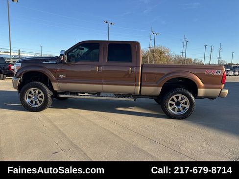 Used 2012 Ford F250 King Ranch w/ King Ranch w/Chrome Pkg image 11