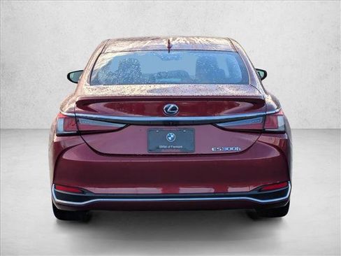 Used 2019 Lexus ES 300h ES 300h Luxury image 7