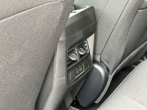 New 2026 GMC Canyon Elevation w/ Convenience Package RWD image 25