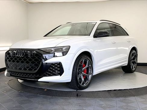 New 2026 Audi RS Q8 performance AWD/4WD image 4