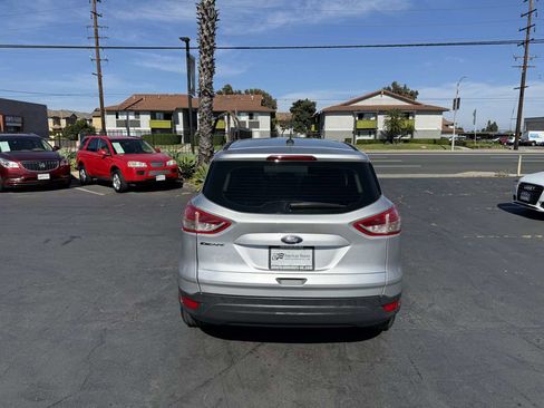 Used 2013 Ford Escape S FWD image 4