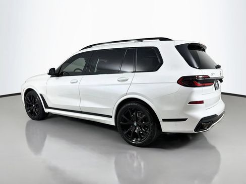Used 2025 BMW X7 xDrive40i w/ Executive Package AWD/4WD image 7