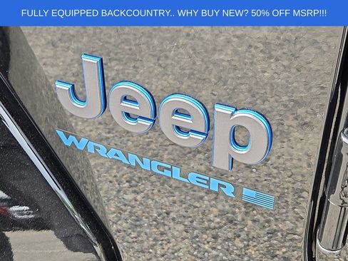Used 2025 Jeep Wrangler Unlimited Sahara AWD/4WD image 31