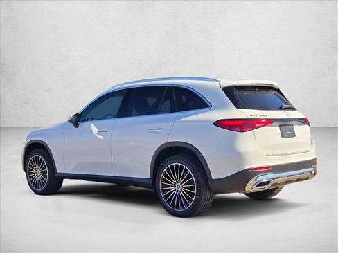 New 2026 Mercedes-Benz GLC 300 image 4