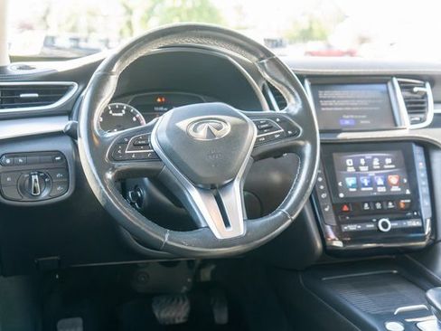 Used 2019 INFINITI QX50 Essential w/ Premium Heat Package AWD/4WD image 16