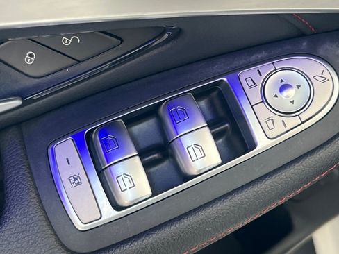 Used 2020 Mercedes-Benz GLC 43 AMG 4MATIC image 13