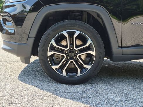 Used 2023 Jeep Compass Limited w/ Sun and Sound Group AWD/4WD image 27