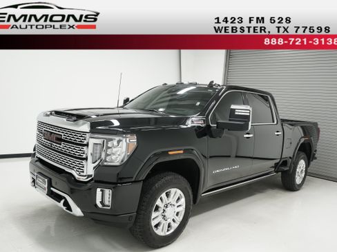 Used 2021 GMC Sierra 2500 Denali w/ Denali Ultimate Package AWD/4WD image 1