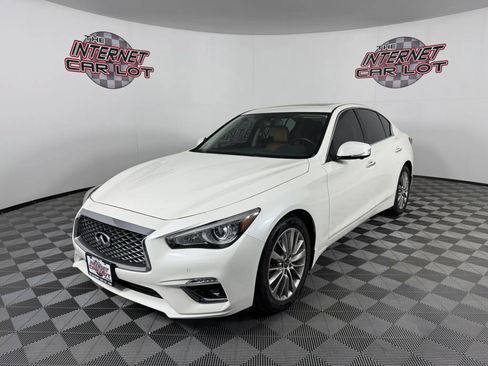 Used 2023 INFINITI Q50 Luxe w/ Cargo Package AWD/4WD image 3