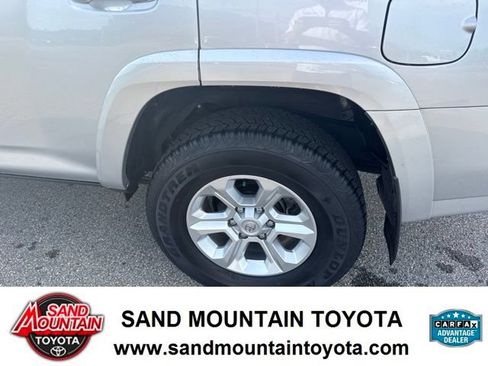 Used 2024 Toyota 4Runner SR5 RWD image 10