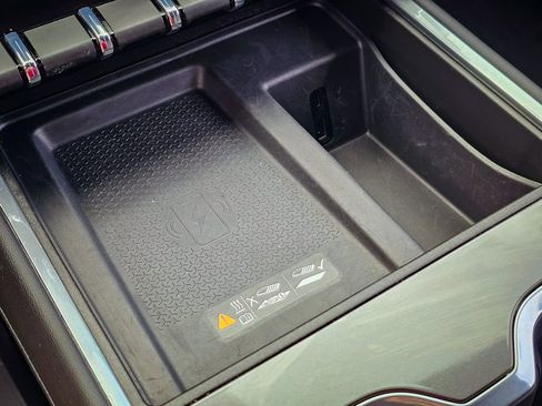 Certified 2025 GMC Acadia Elevation image 27