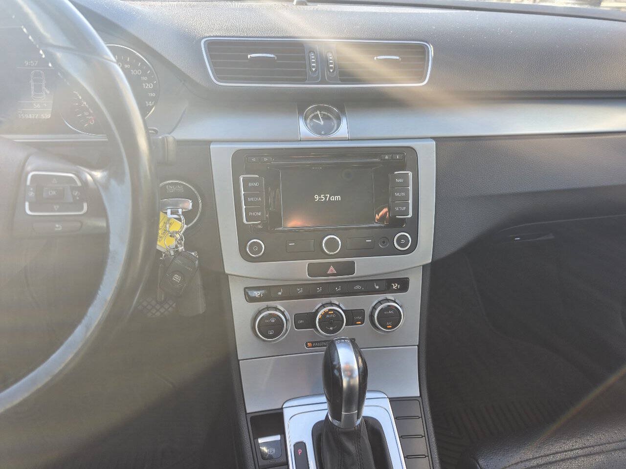 Used 2013 Volkswagen CC Lux FWD image 15