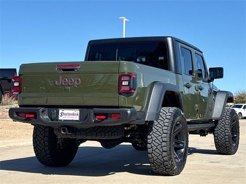 Used 2023 Jeep Gladiator Rubicon w/ LED Lighting Group image 8