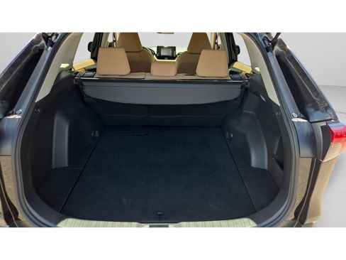 Certified 2021 Toyota RAV4 XLE AWD/4WD image 26