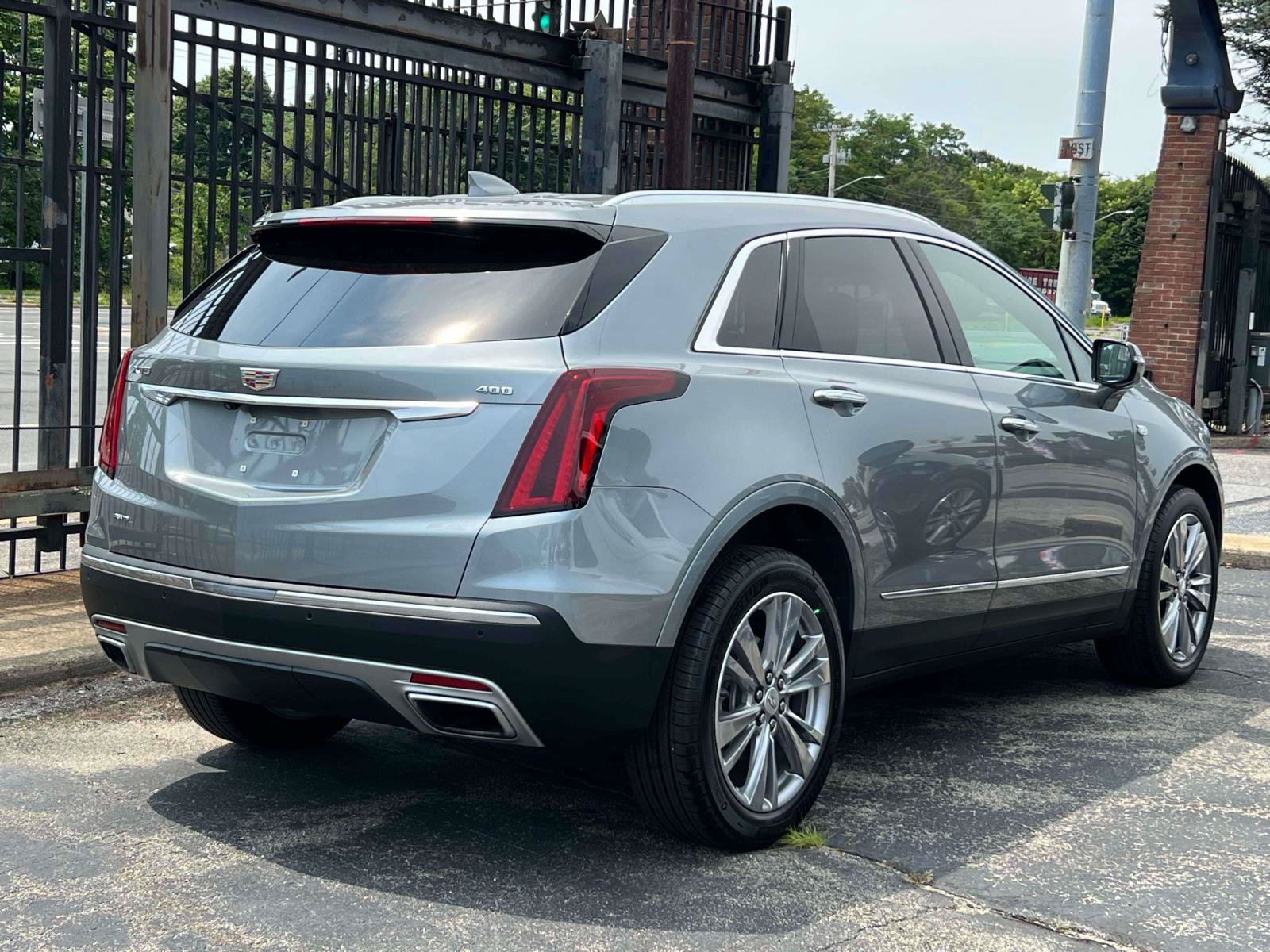 Certified 2024 Cadillac XT5 Premium Luxury AWD/4WD image 7