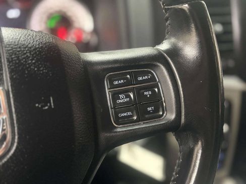 Used 2017 RAM 1500 Big Horn image 31