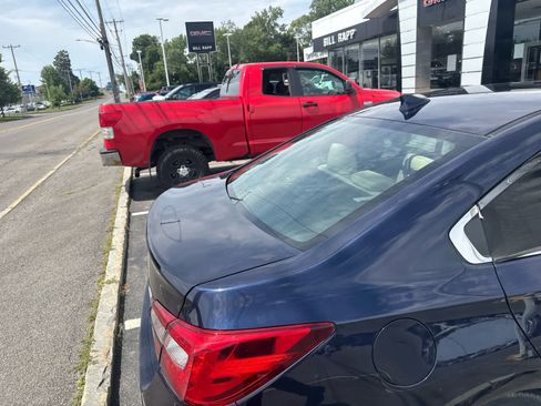 Used 2018 Subaru Legacy 2.5i Limited AWD/4WD image 33
