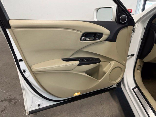 Used 2017 Acura RDX w/ Advance Package FWD image 25