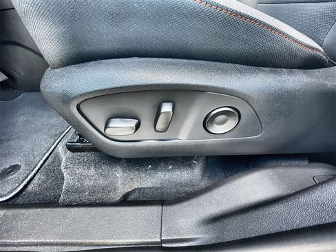 New 2026 Chevrolet Traverse LT w/ Midnight/Sport Edition image 14