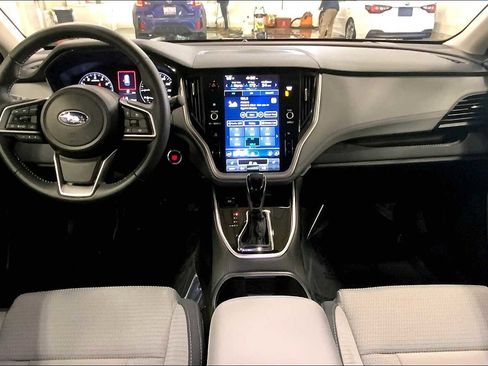 Used 2025 Subaru Outback Premium image 15