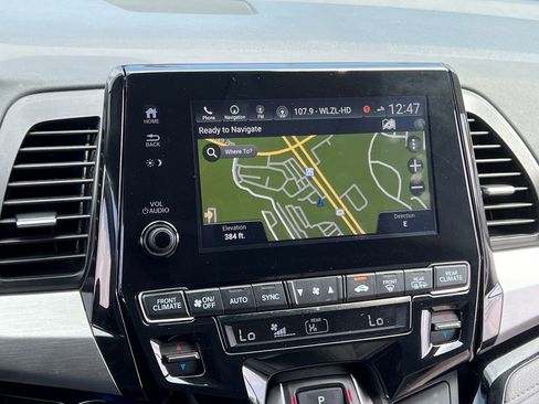 Used 2023 Honda Odyssey Touring image 14