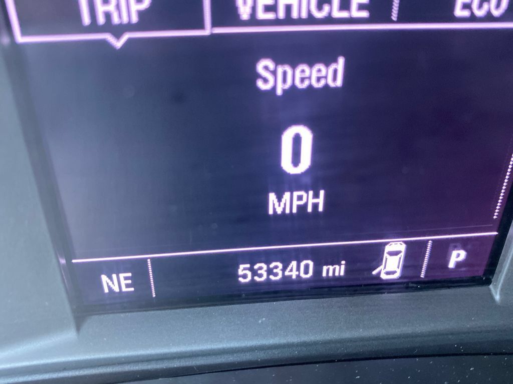 Used 2025 Chevrolet Malibu LT FWD image 17