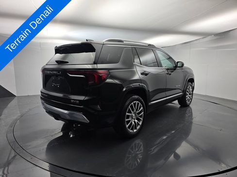 Used 2026 GMC Terrain Denali AWD/4WD image 4