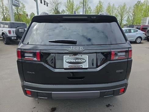 New 2026 Jeep Cherokee Overland w/ Trailer Tow Group image 4