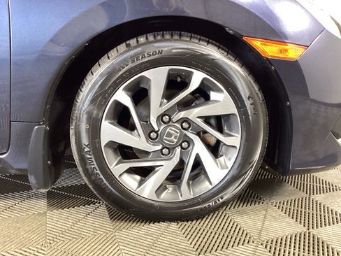 Used 2016 Honda Civic EX image 7