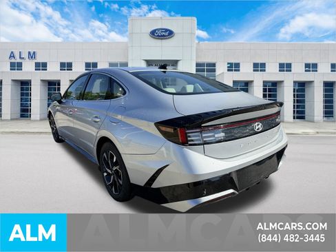 Used 2025 Hyundai Sonata SEL image 8