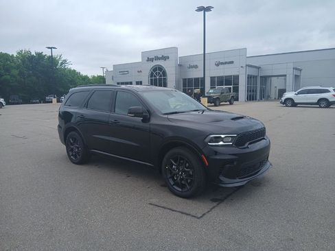 New 2026 Dodge Durango GT image 2